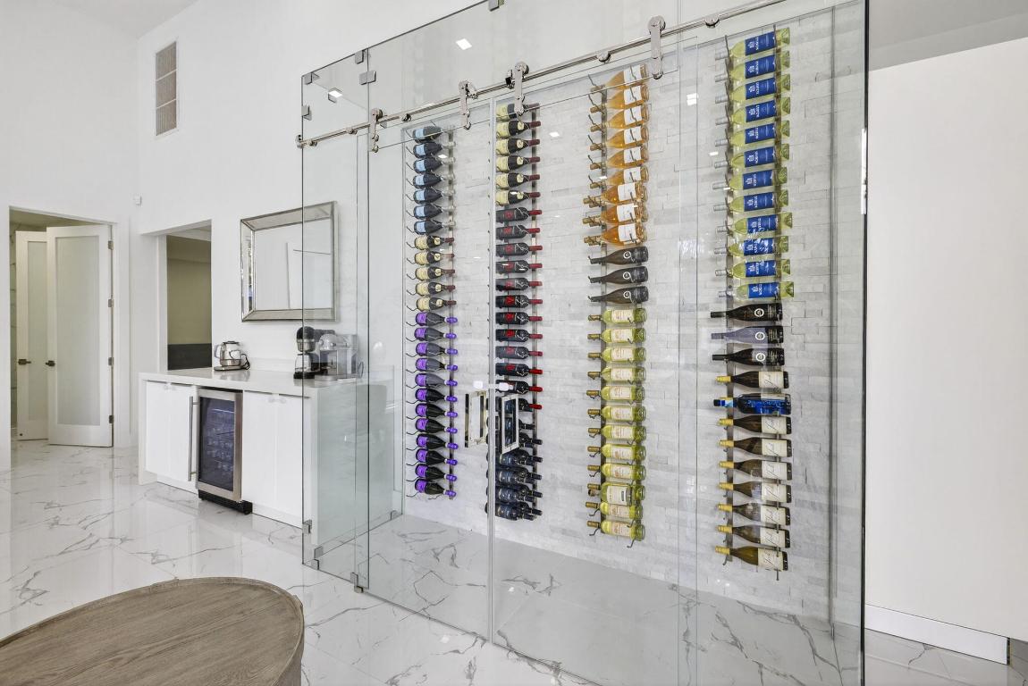 GRAND OAKS - Residential