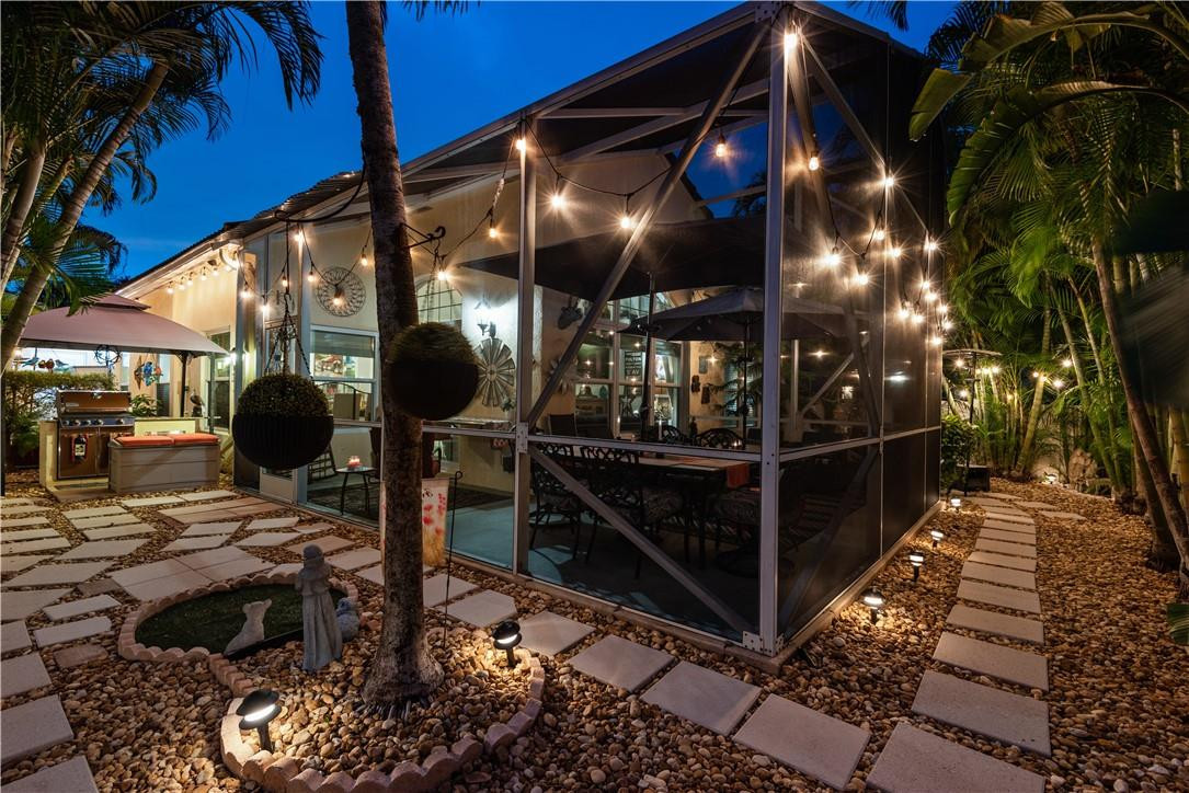 KENSINGTON SOUTH - Residential