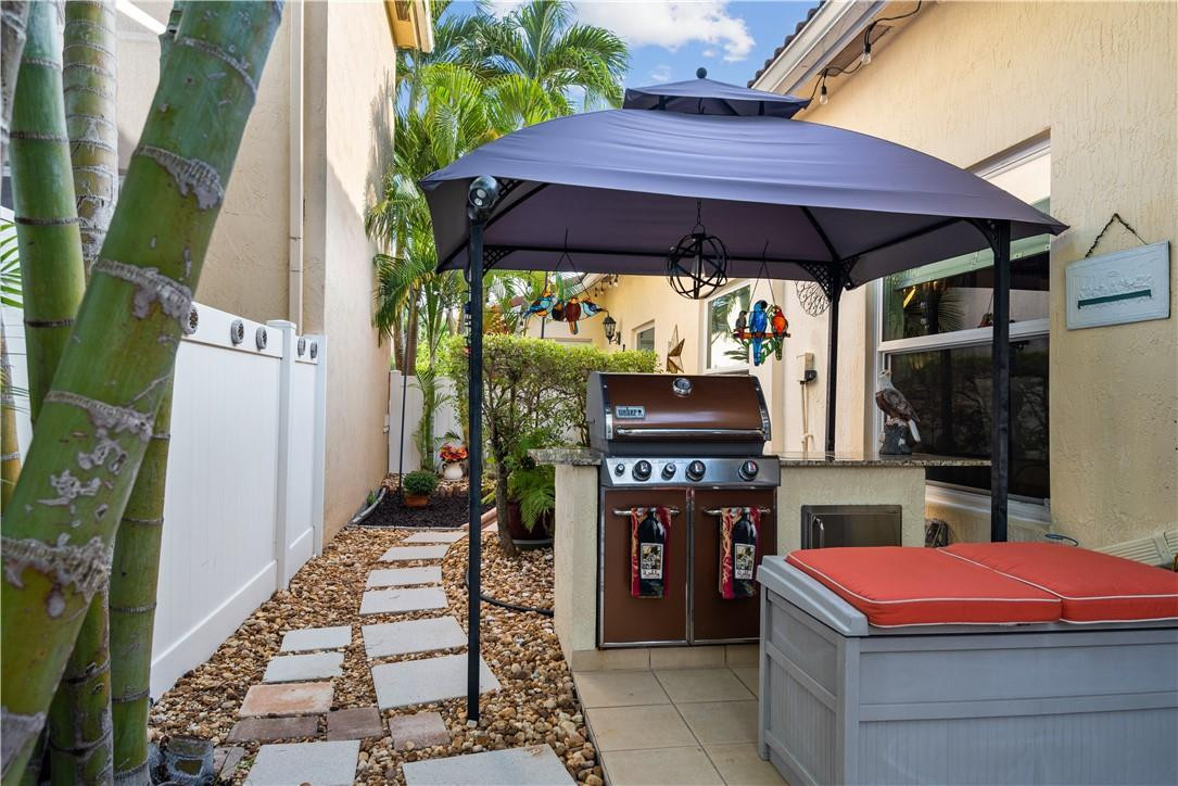 KENSINGTON SOUTH - Residential