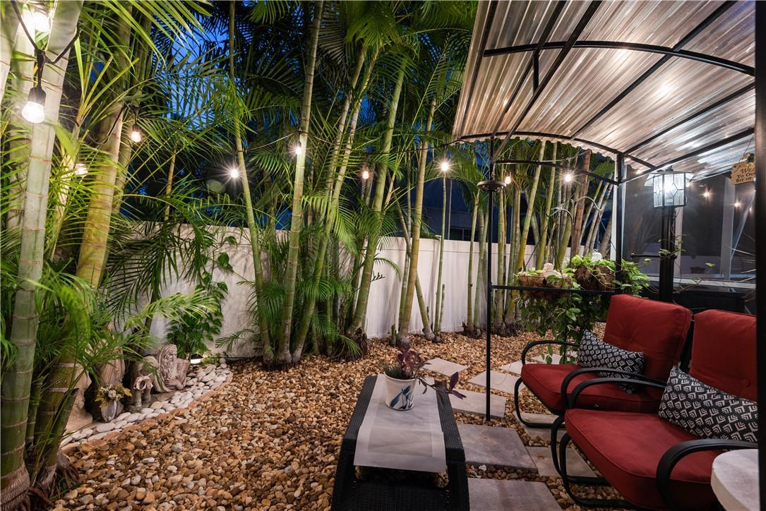 KENSINGTON SOUTH - Residential