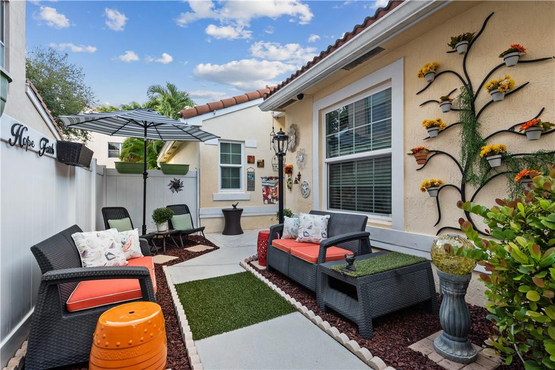 KENSINGTON SOUTH - Residential