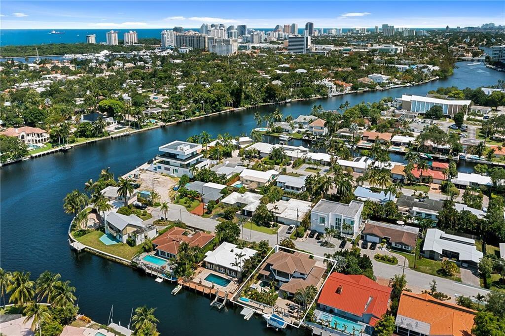 BAL HARBOUR - Residential