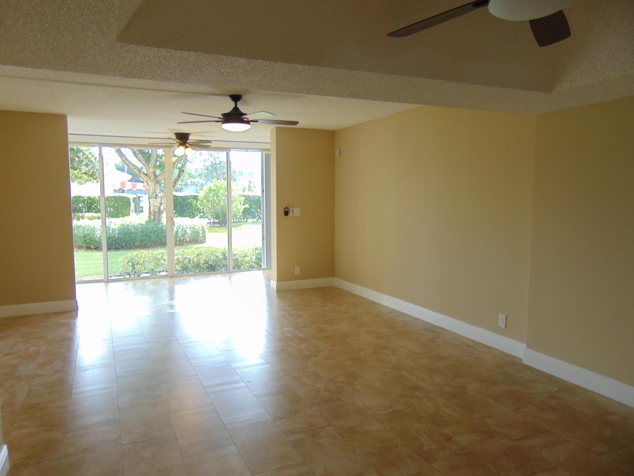 POINCIANA ESSEX CONDO - Residential Lease