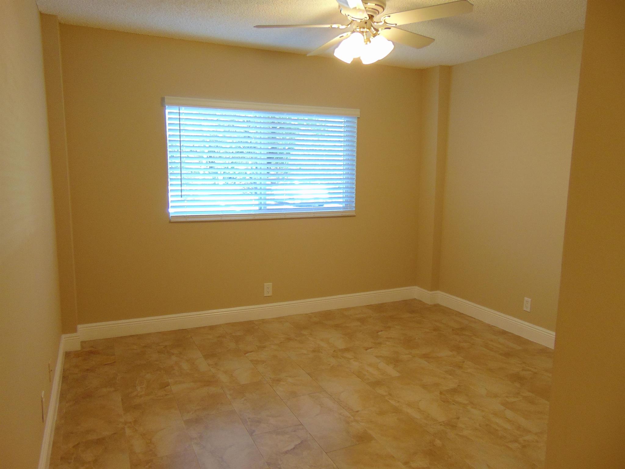 POINCIANA ESSEX CONDO - Residential Lease