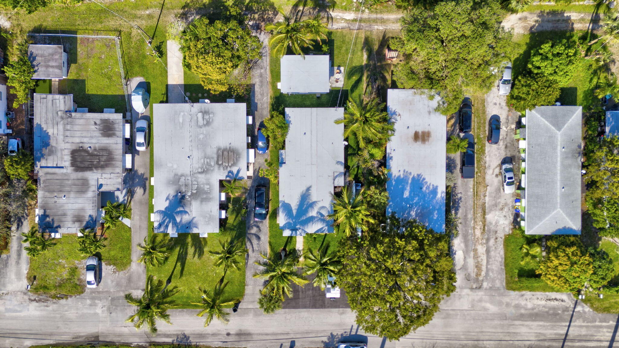 DECARIE - Residential Income