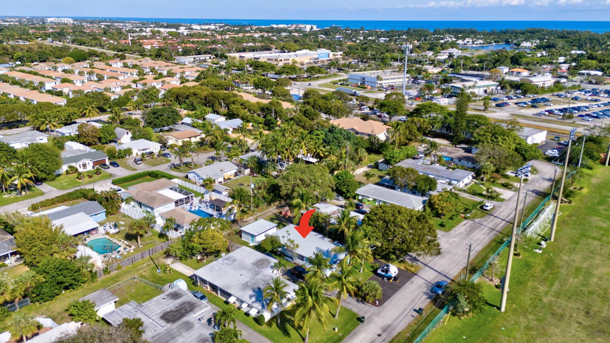 DECARIE - Residential Income