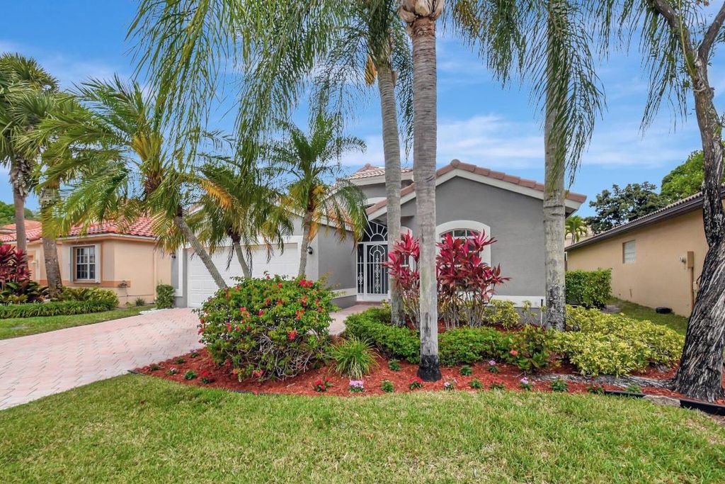 Photo of 6779 Indianwood Way, Boynton Beach, FL 33437 (MLS # R11116264)