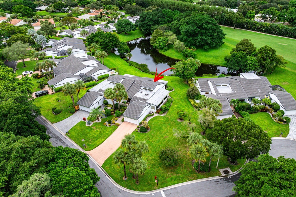 Photo of 61 Hampshire Lane, Boynton Beach, FL 33436 (MLS # B26080499)
