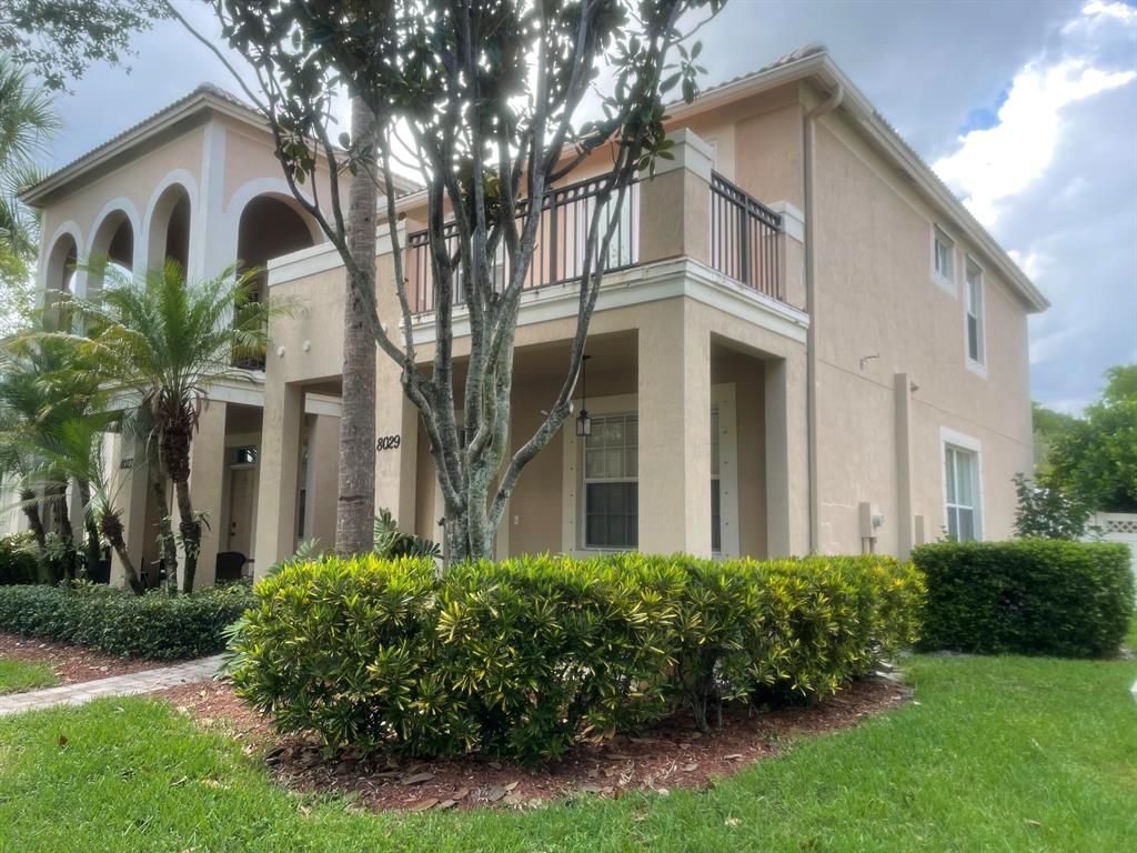 Photo of 8029 Murano Circle, Palm Beach Gardens, FL 33418 (MLS # R10885162)