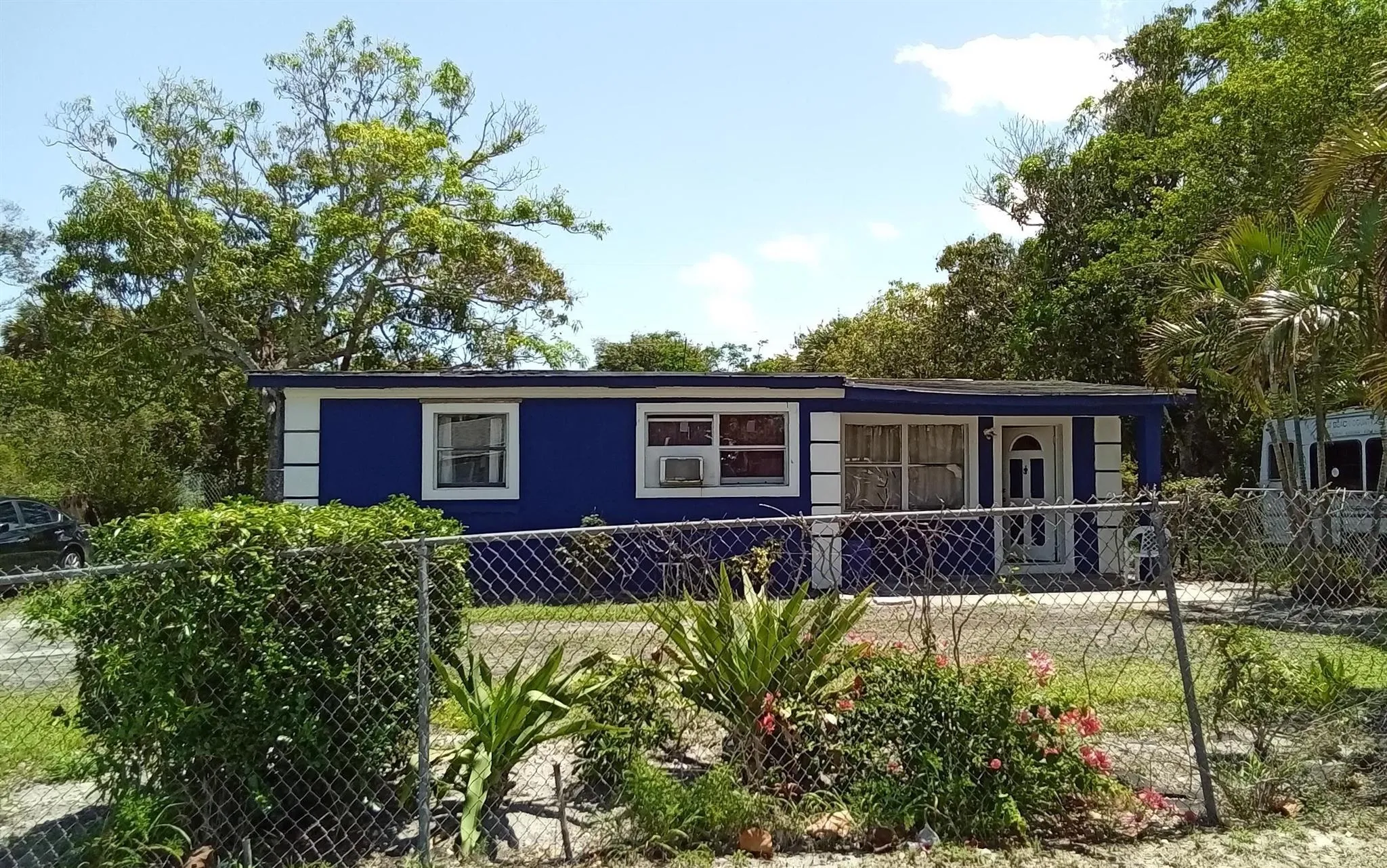 8658 SE Anthione Way  