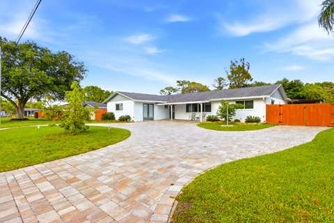 Property photo of 1212 Concord Avenue, West Palm Beach, FL 33417