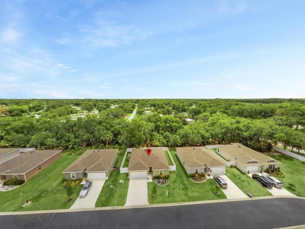 Photo of 5234 Oakland Lake Circle, Fort Pierce, FL 34951 (MLS # R11147878)