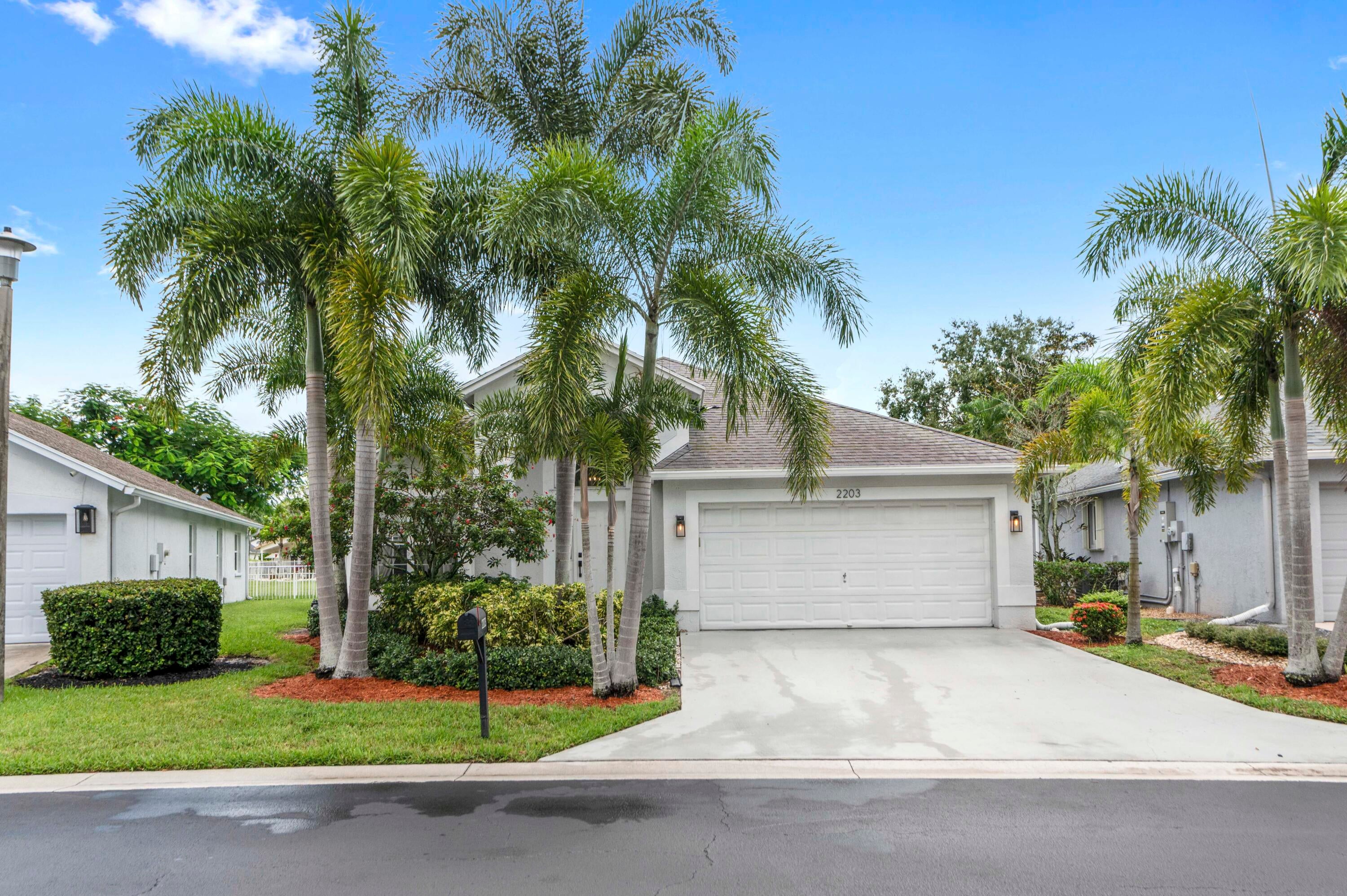 Properties 2203 Soundings Court