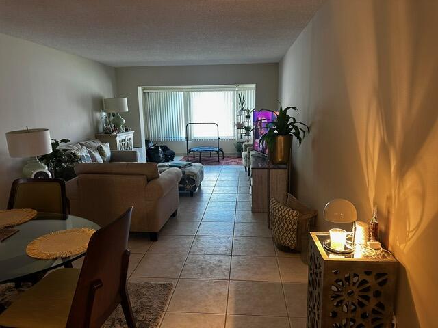 POINCIANA LAKES CONDO - Residential