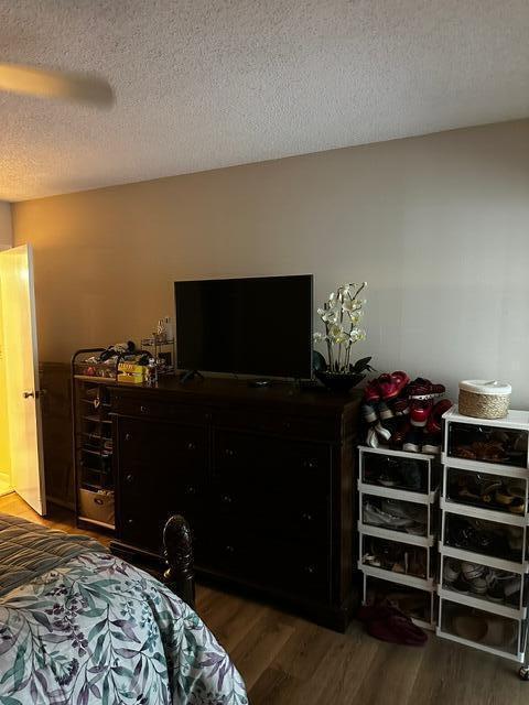 POINCIANA LAKES CONDO - Residential
