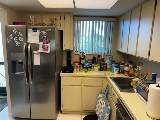 3186 Via Poinciana 306