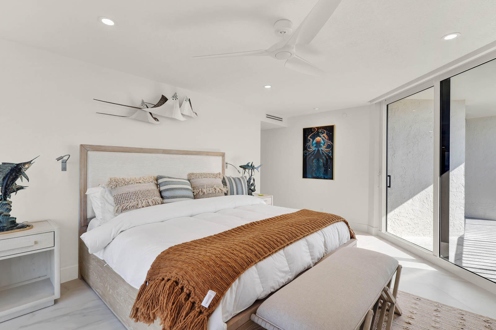 PRINCESS OF HUTCHINSON ISLAND - Residential