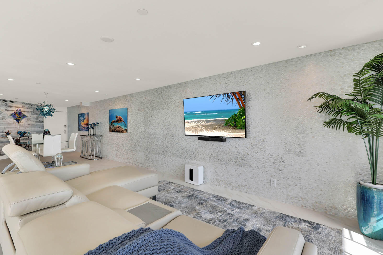 PRINCESS OF HUTCHINSON ISLAND - Residential