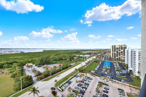 A home in Jensen Beach