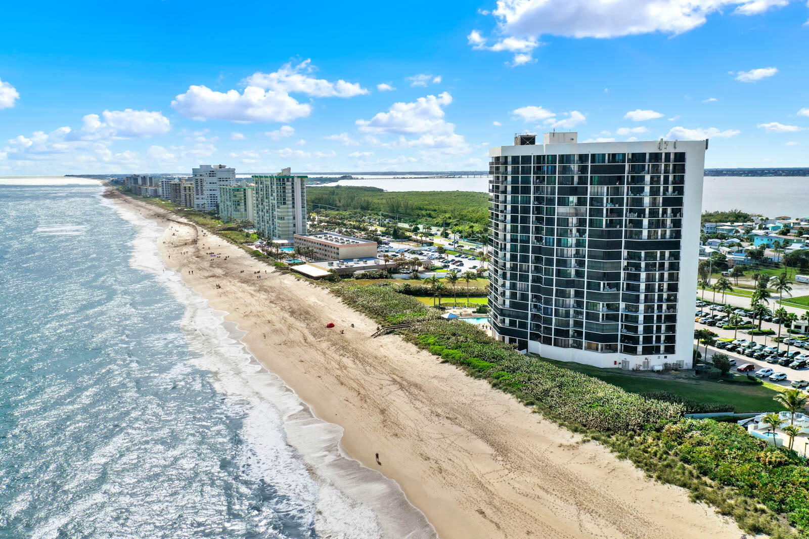 PRINCESS OF HUTCHINSON ISLAND - Residential