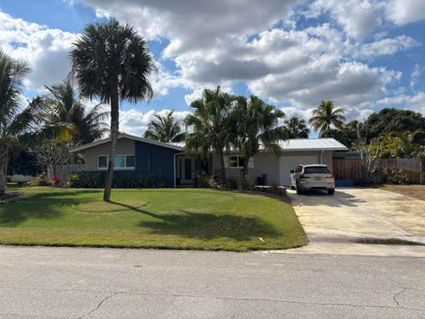 3762 Dogwood Avenue Palm Beach Gardens FL 33410