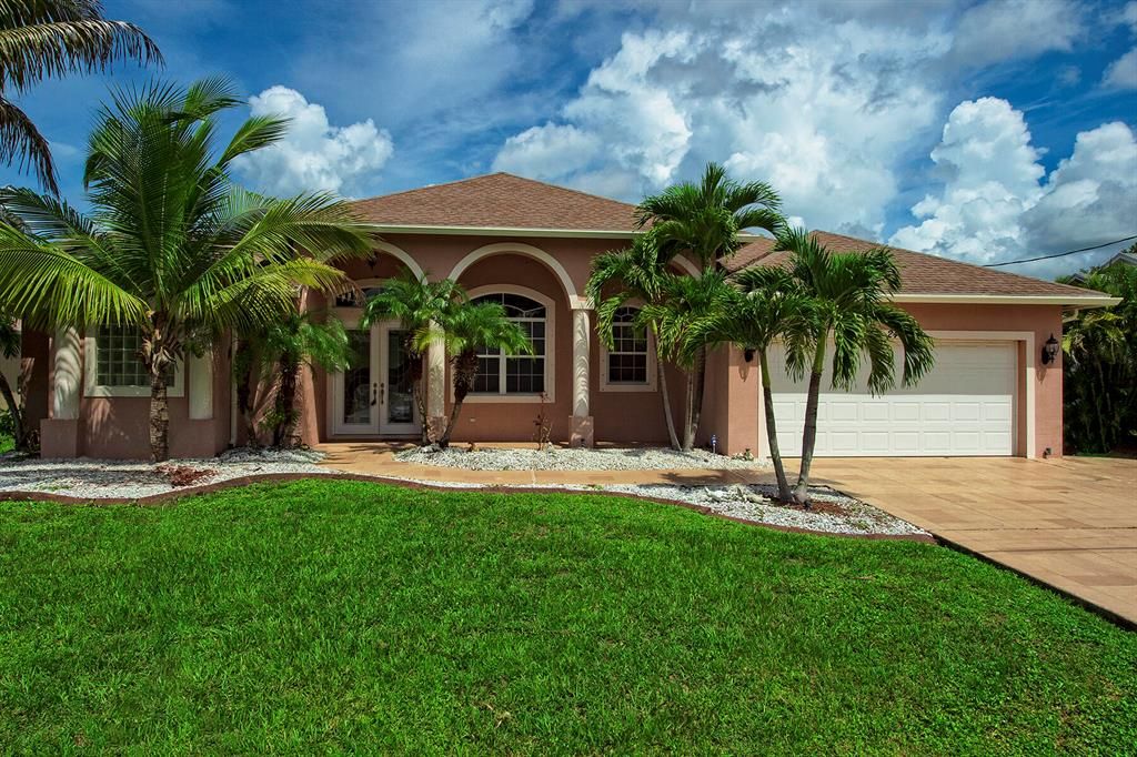 Photo of 2472 SW Valnera Street, Port Saint Lucie, FL 34953 (MLS # R10727611)