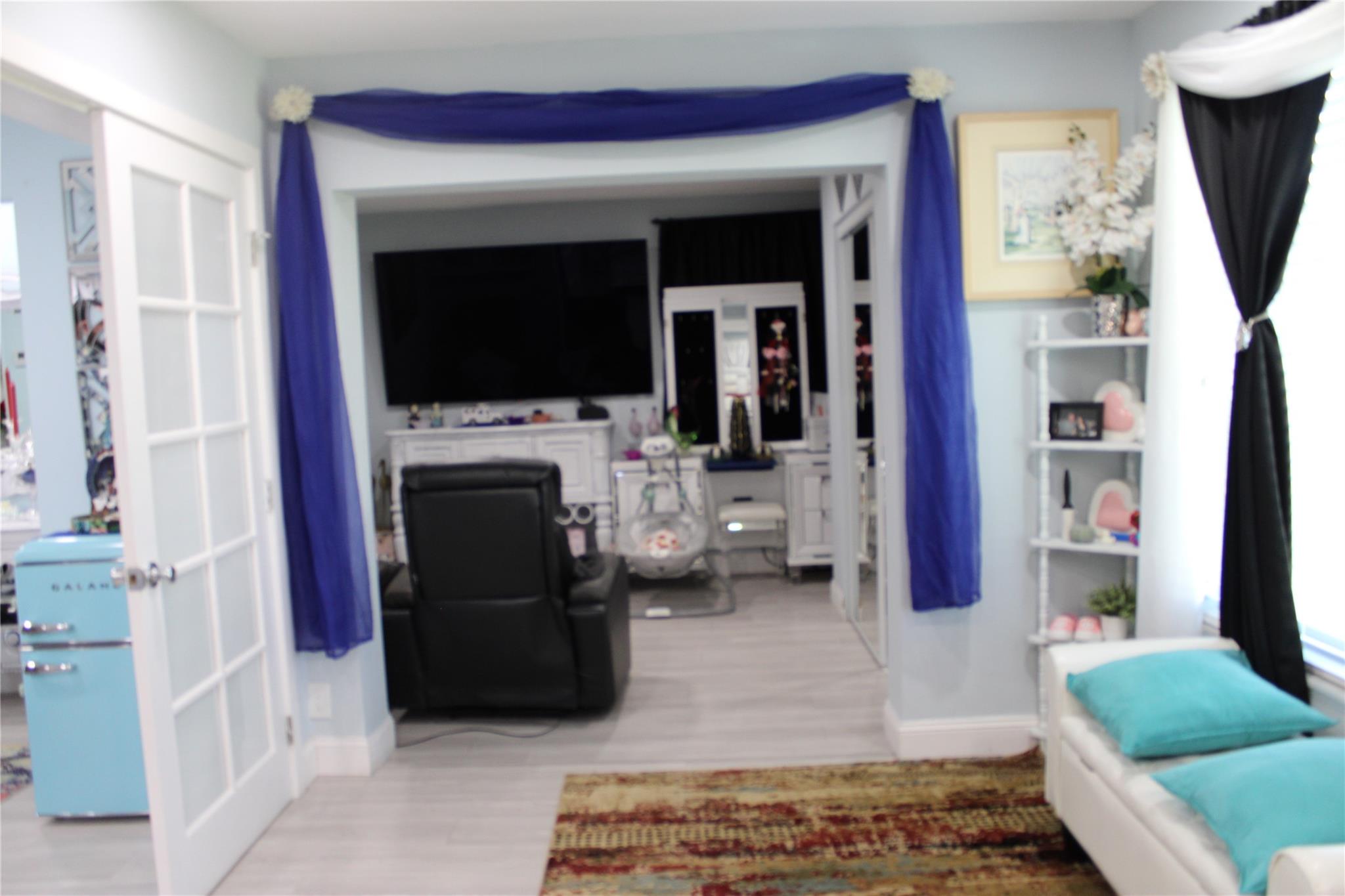 Paradise Gardens Sec 2 69 - Residential