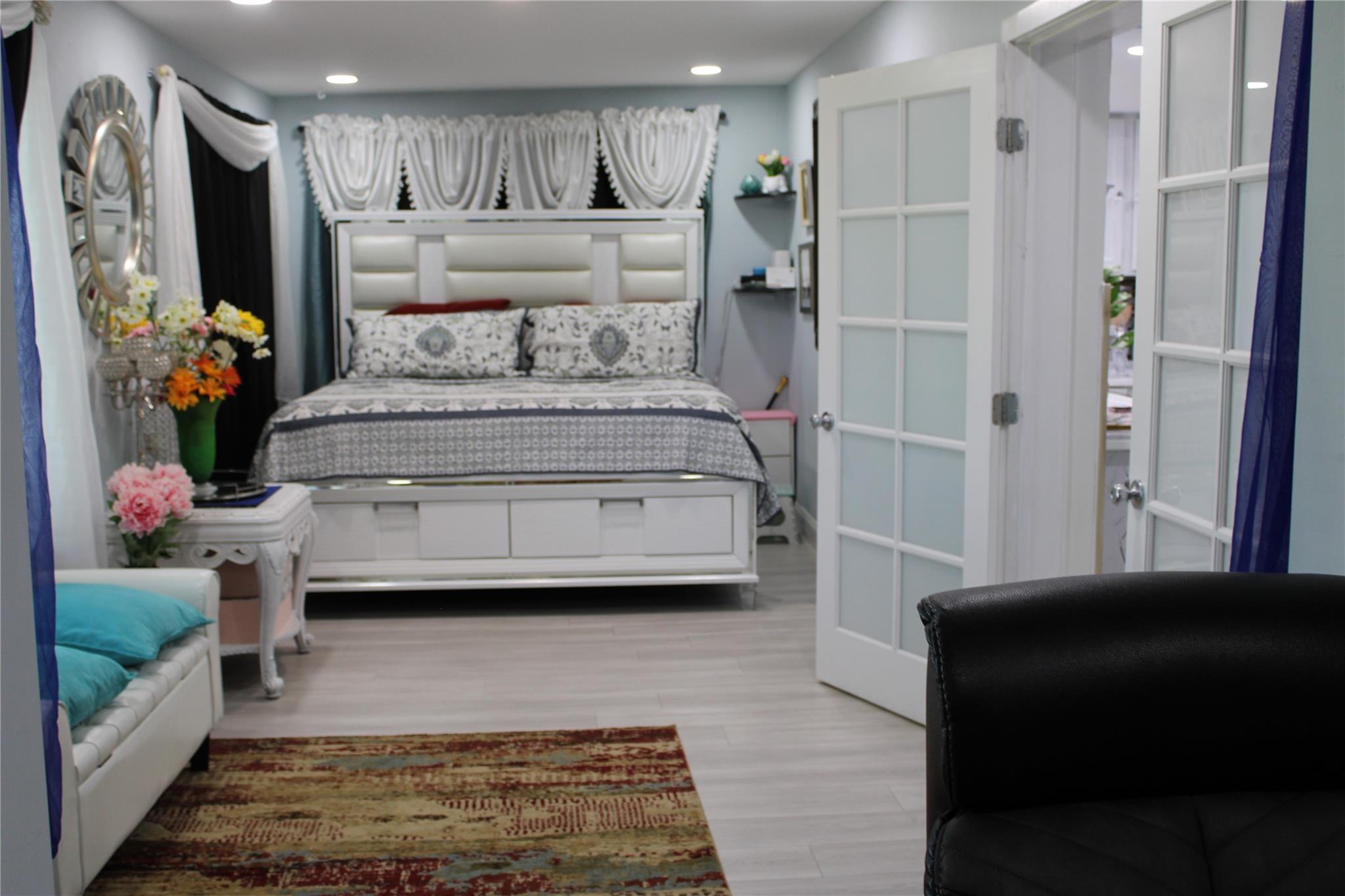 Paradise Gardens Sec 2 69 - Residential