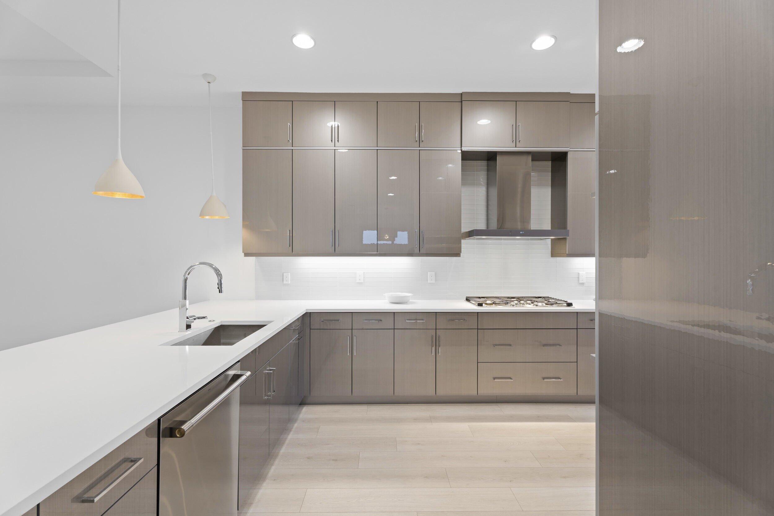 ARTISTRY - Residential