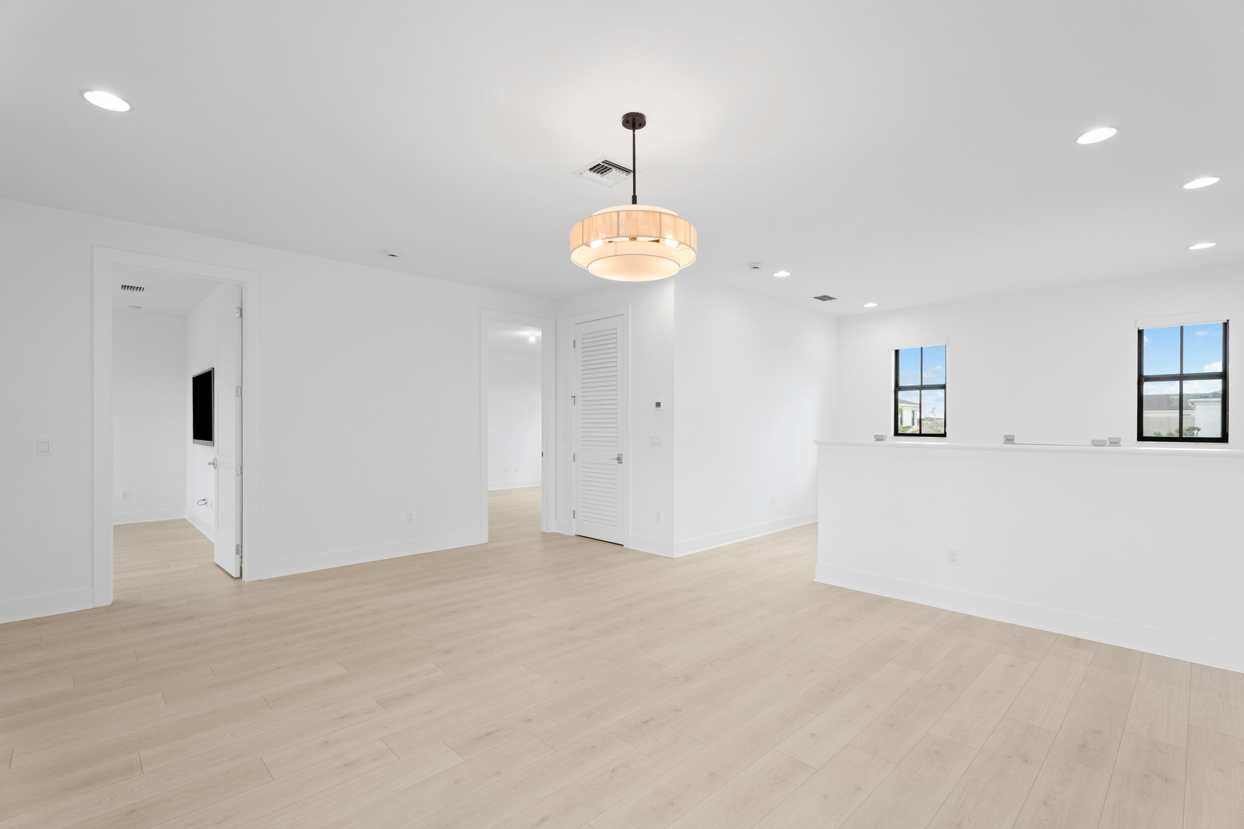 ARTISTRY - Residential