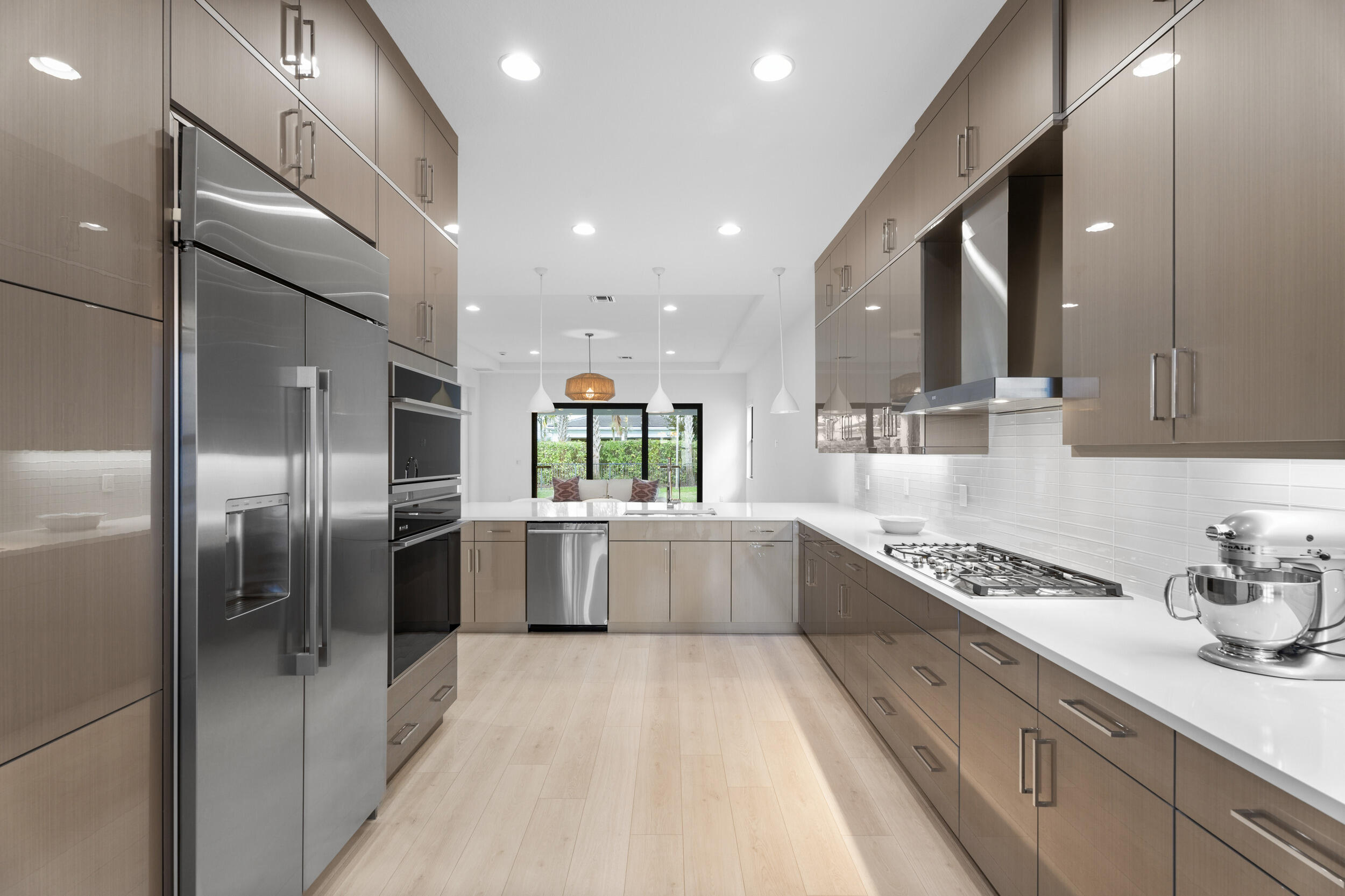 ARTISTRY - Residential