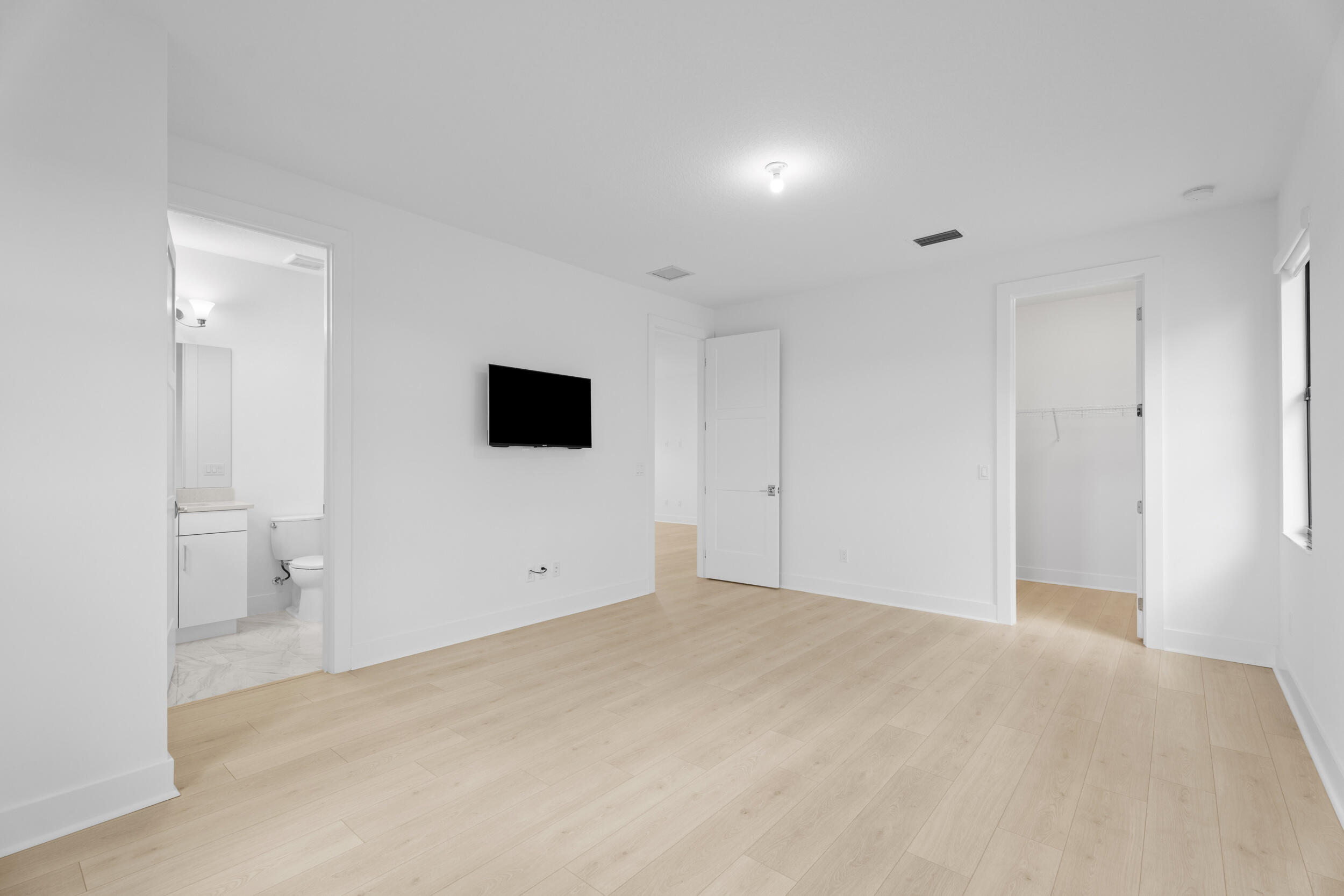 ARTISTRY - Residential