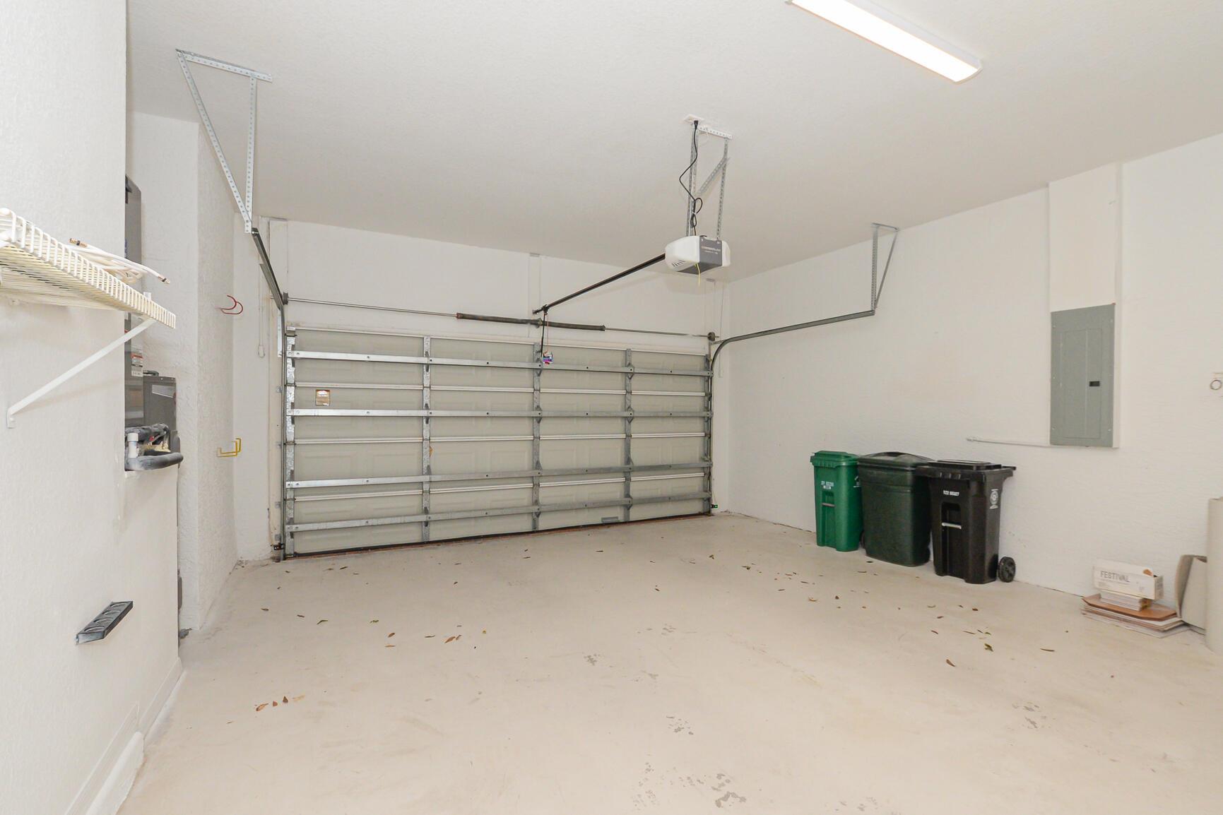 KINGS ISLE (Isle of Capri - Residential