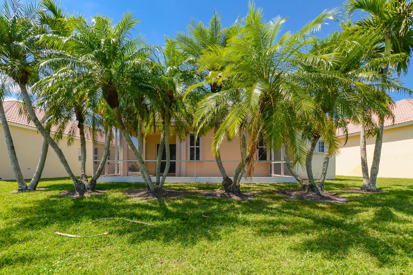 KINGS ISLE (Isle of Capri - Residential