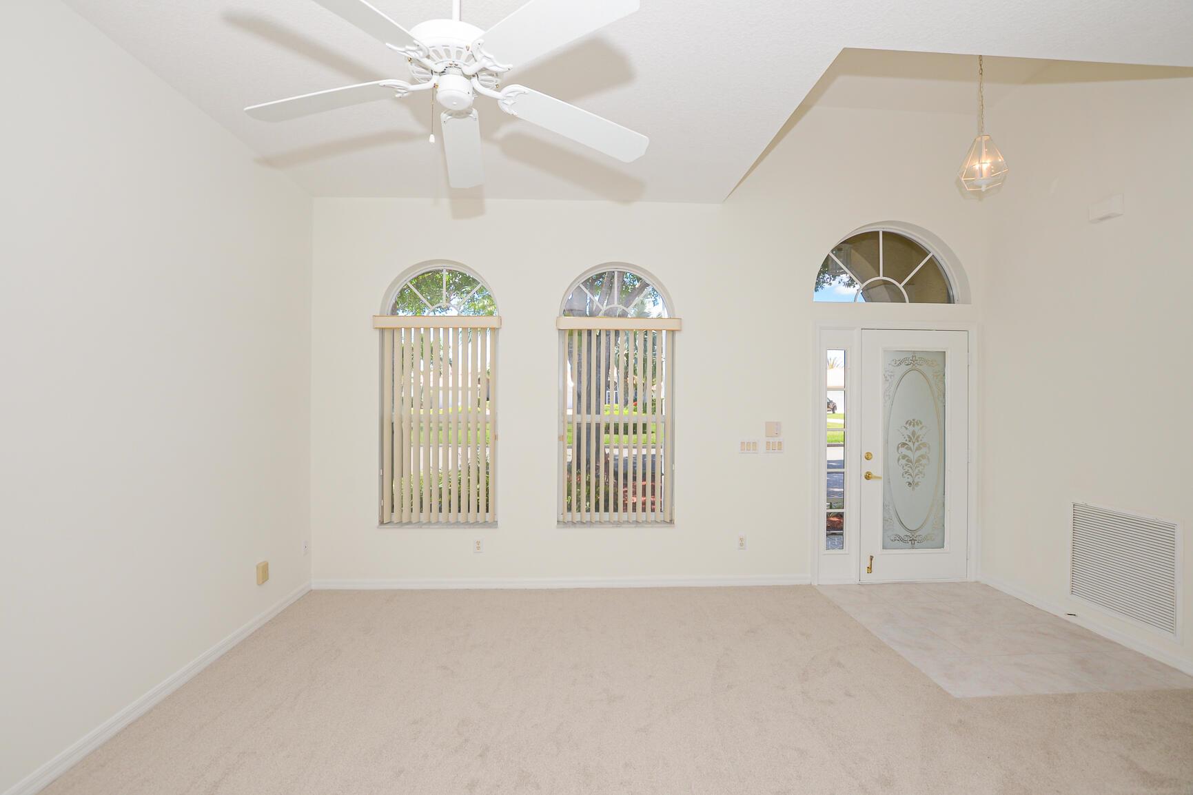 KINGS ISLE (Isle of Capri - Residential