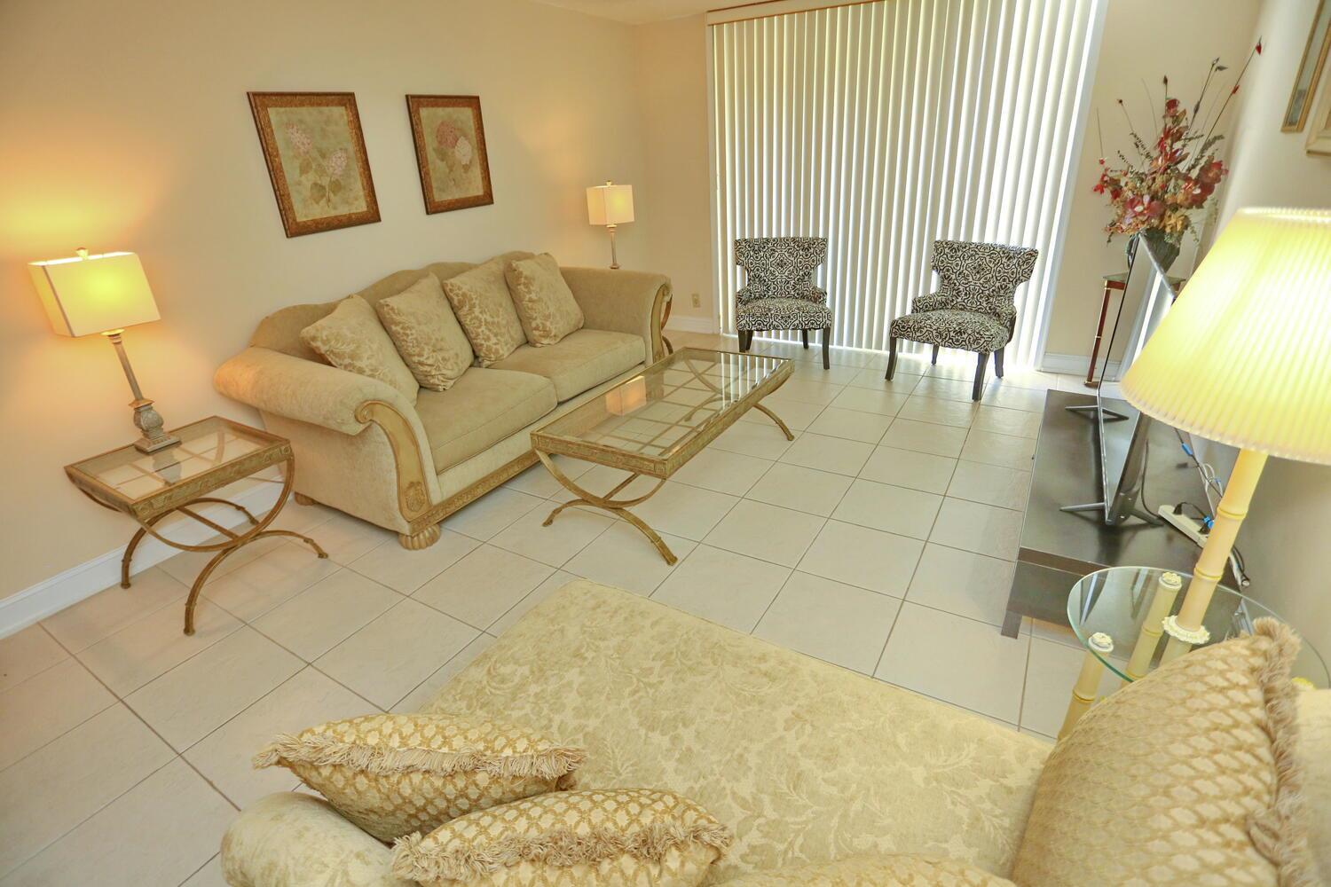 Tradewinds of Pompano - Residential Lease