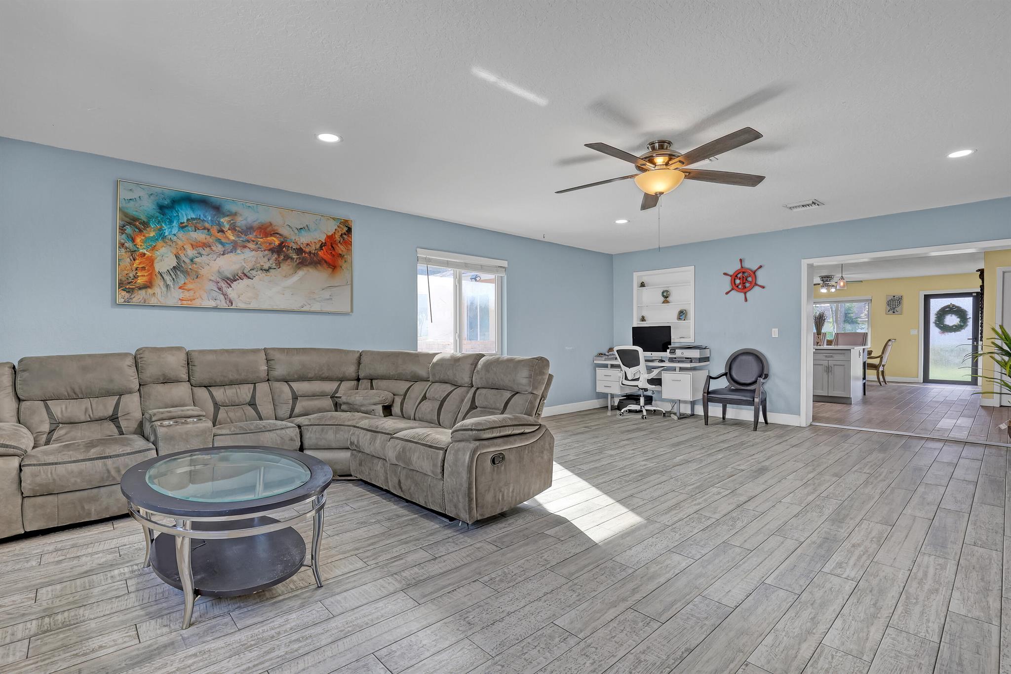 ROOSEVELT ESTS IN PB 25 P - Residential