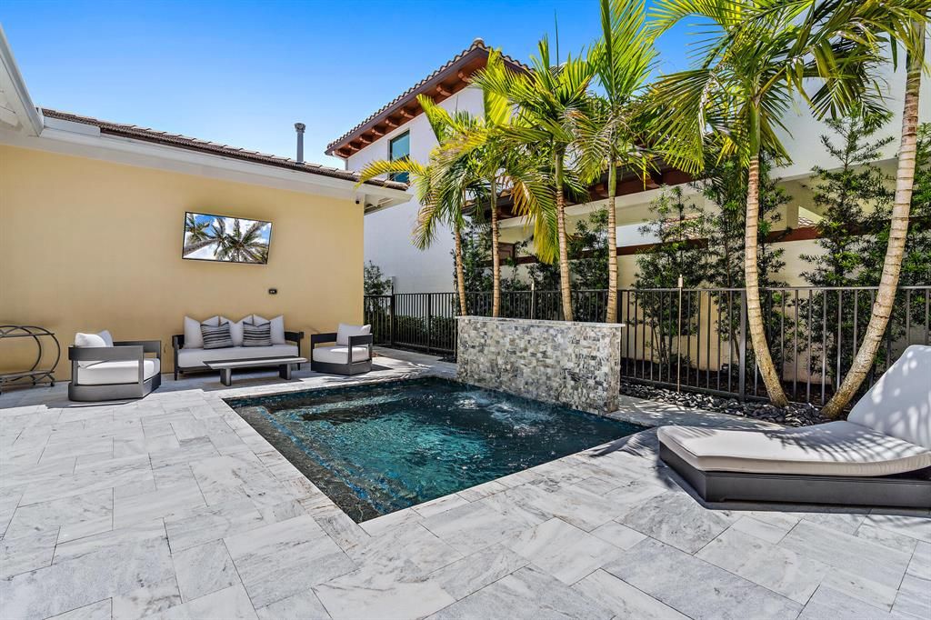 Photo of 2098 Dickens Terrace, Palm Beach Gardens, FL 33418 (MLS # R10709180)