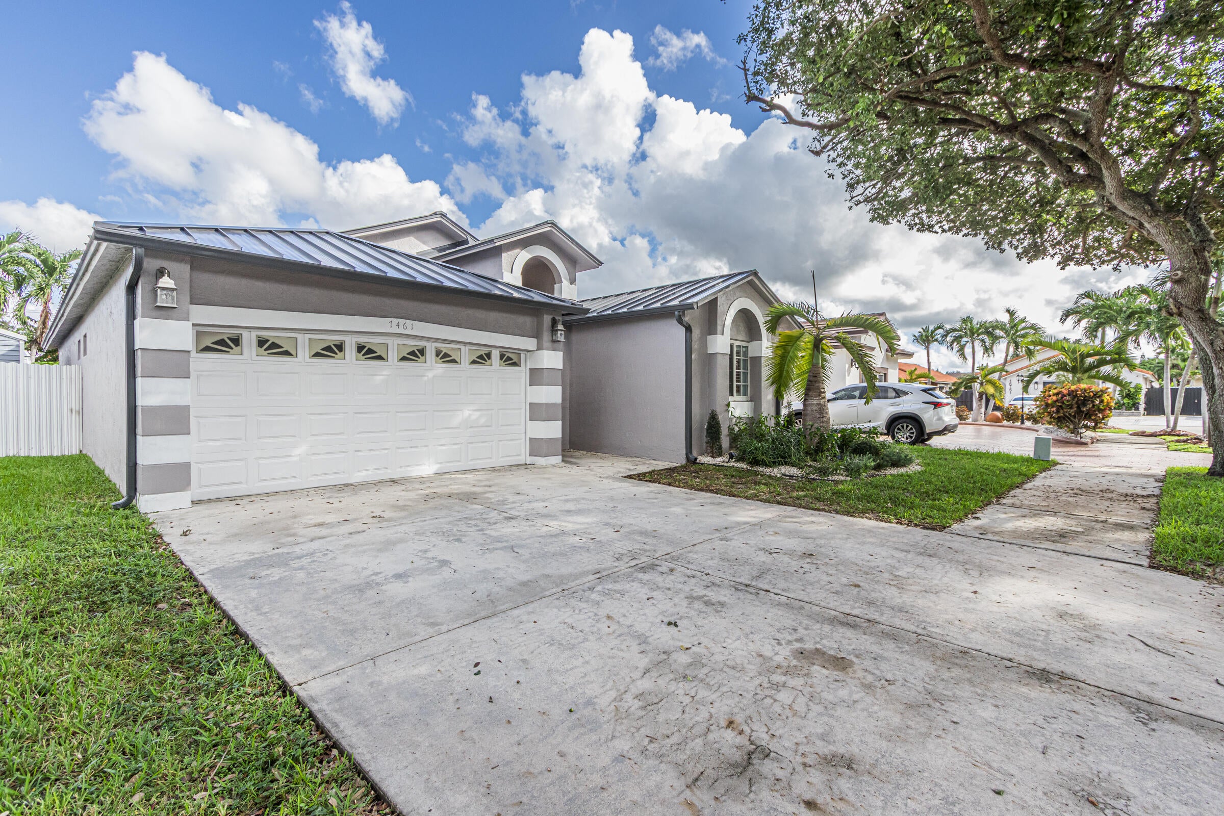 7461 NW 167th Terrace