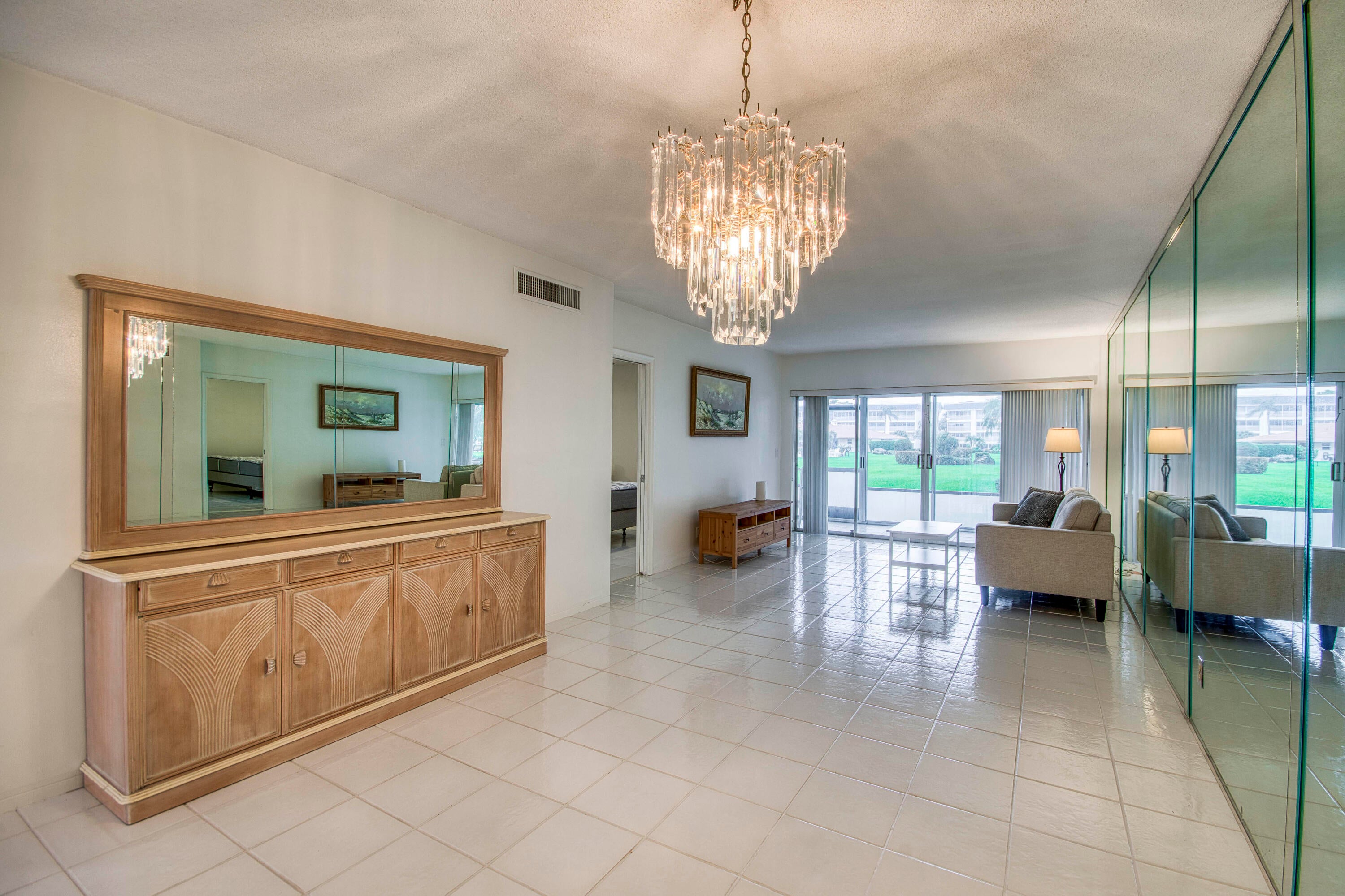 3351 Spanish Trail 113