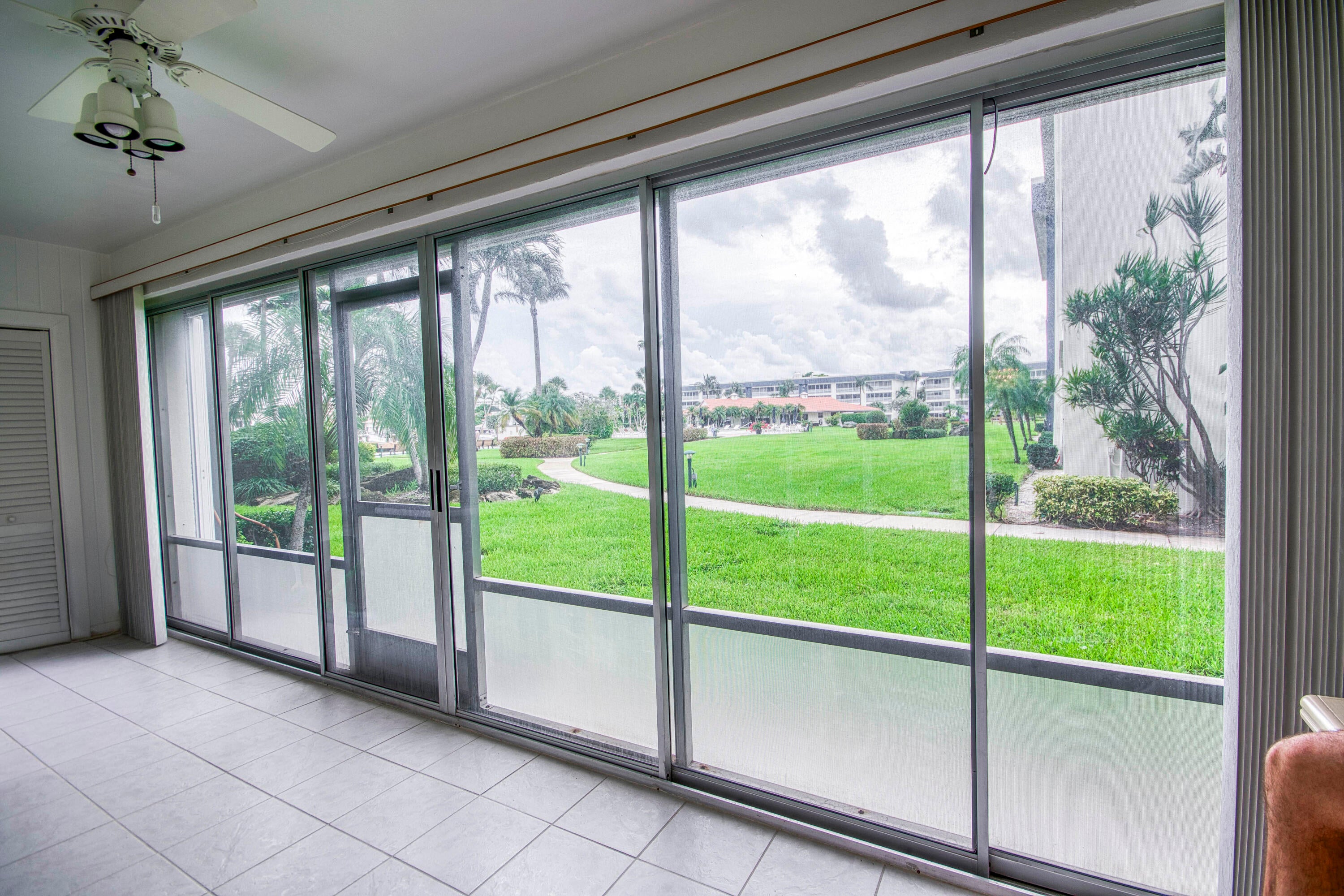 3351 Spanish Trail 113