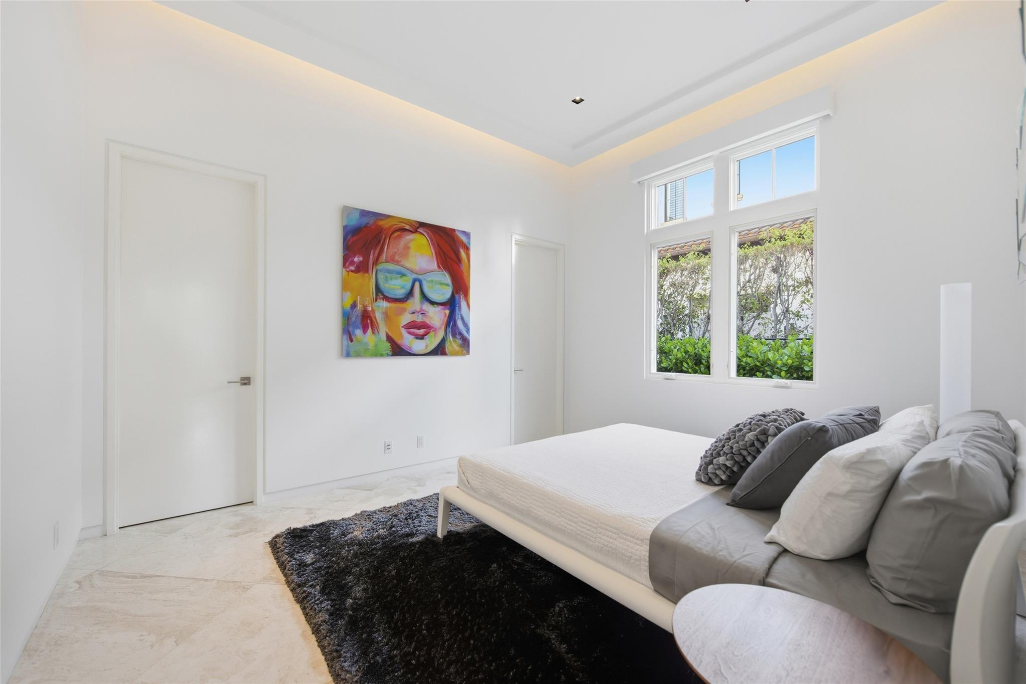 Lucille Island 37-19 B - Residential