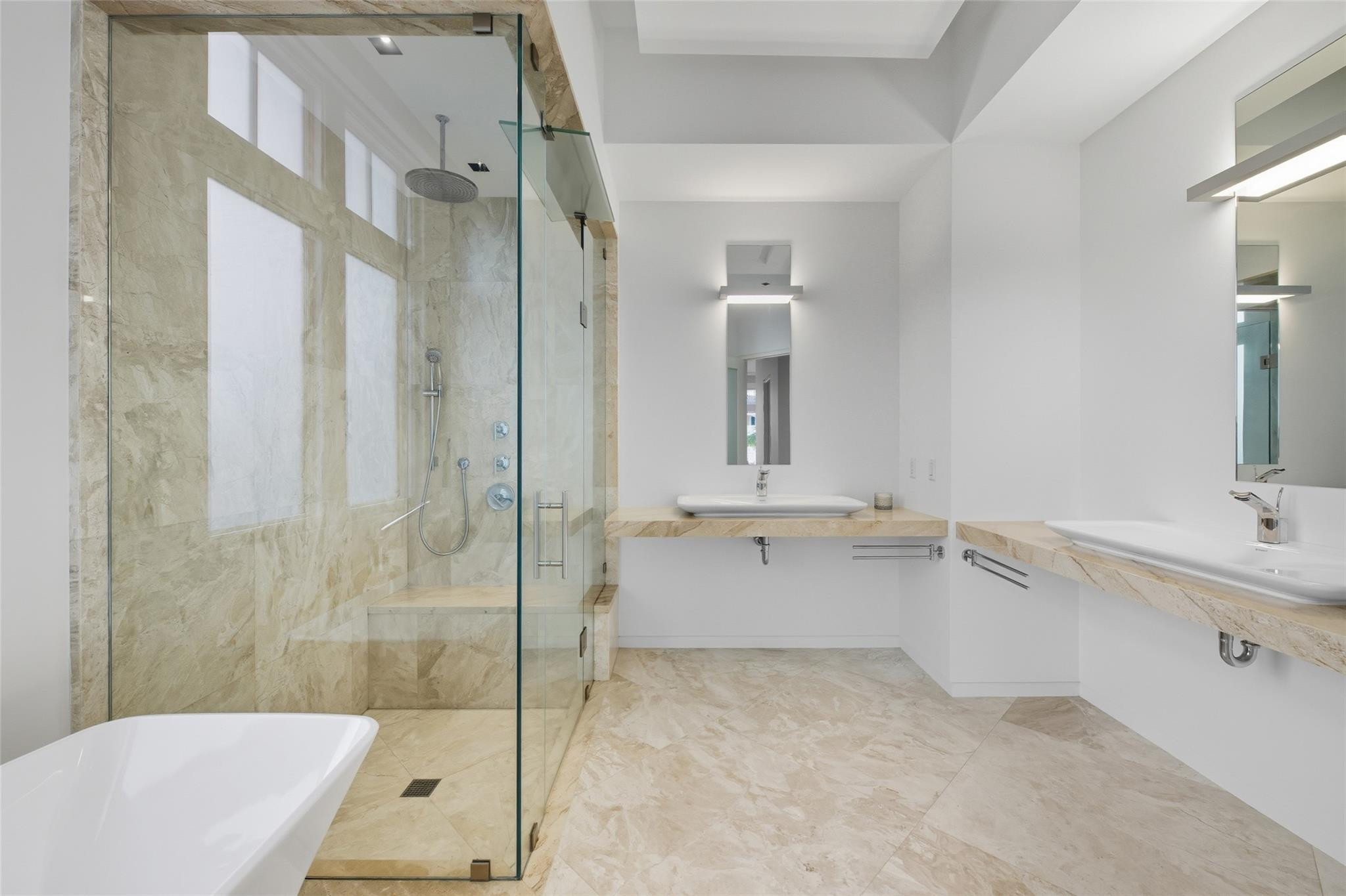 Lucille Island 37-19 B - Residential