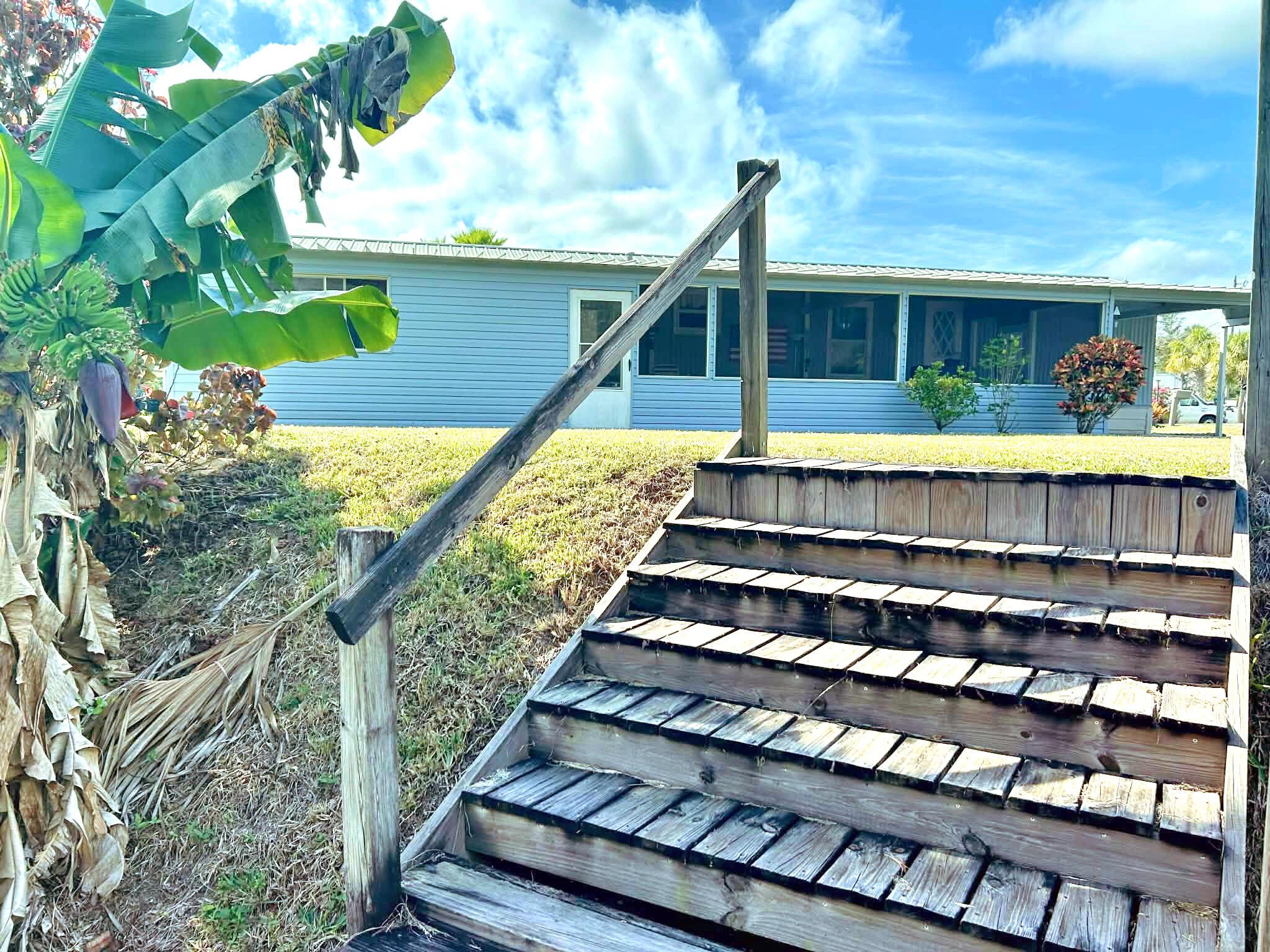 RIVER OAKS SUB - Residential