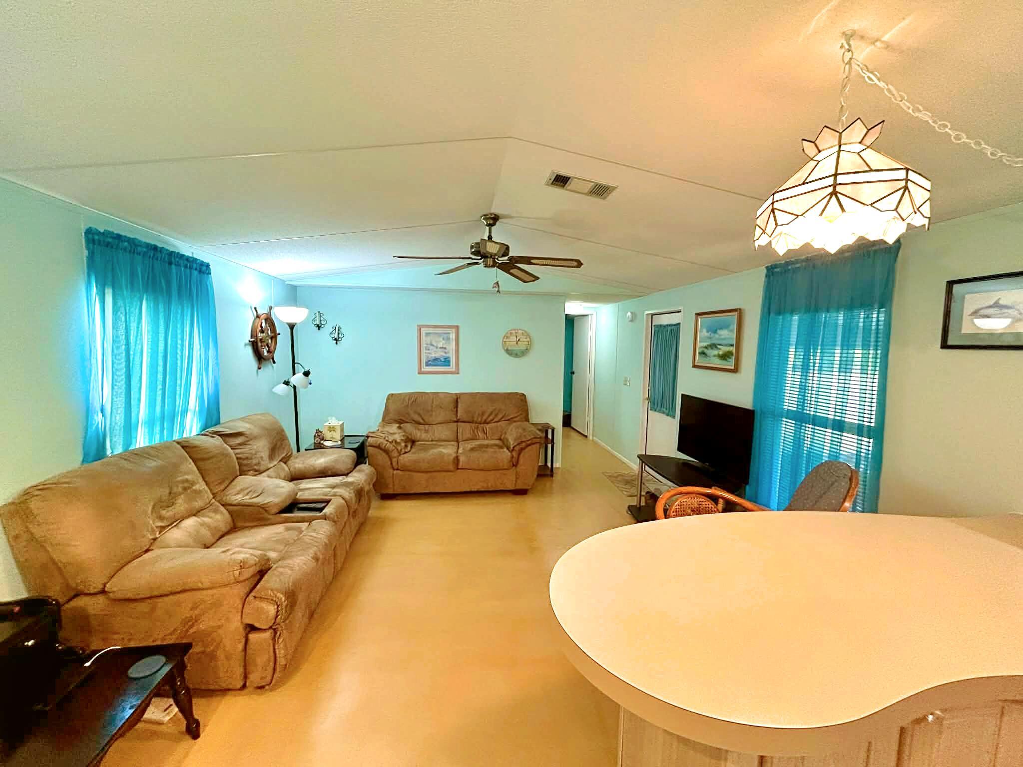 RIVER OAKS SUB - Residential