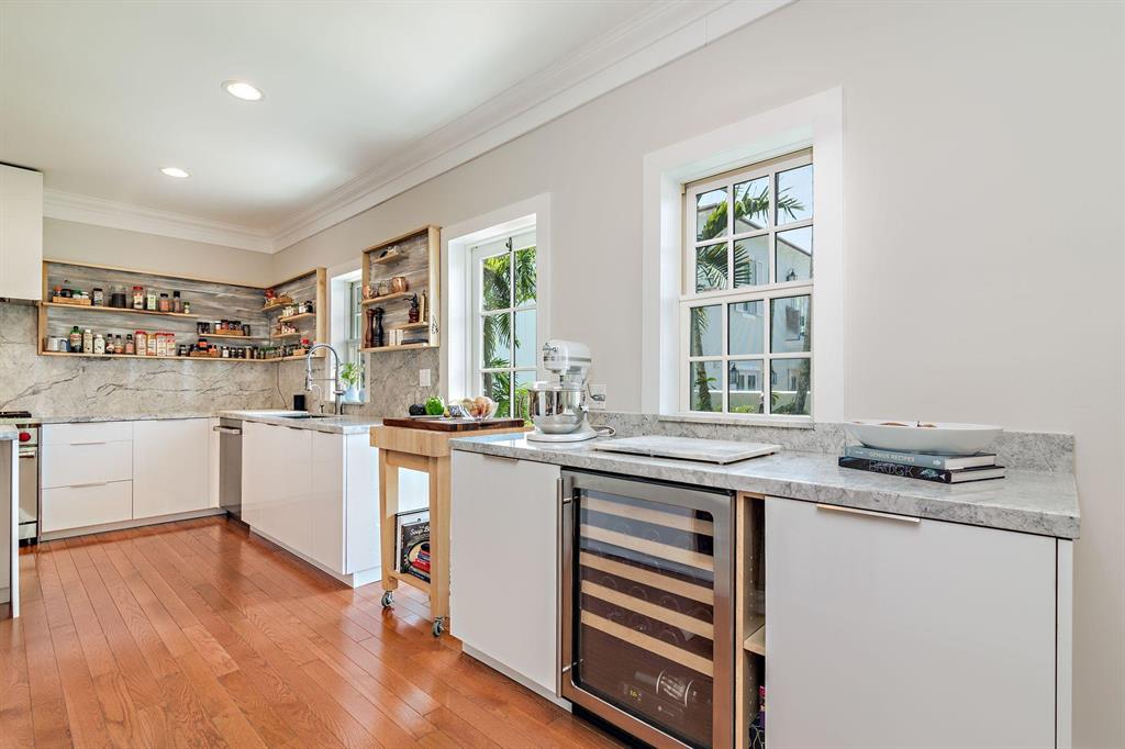 OCEAN TERRACE - Residential