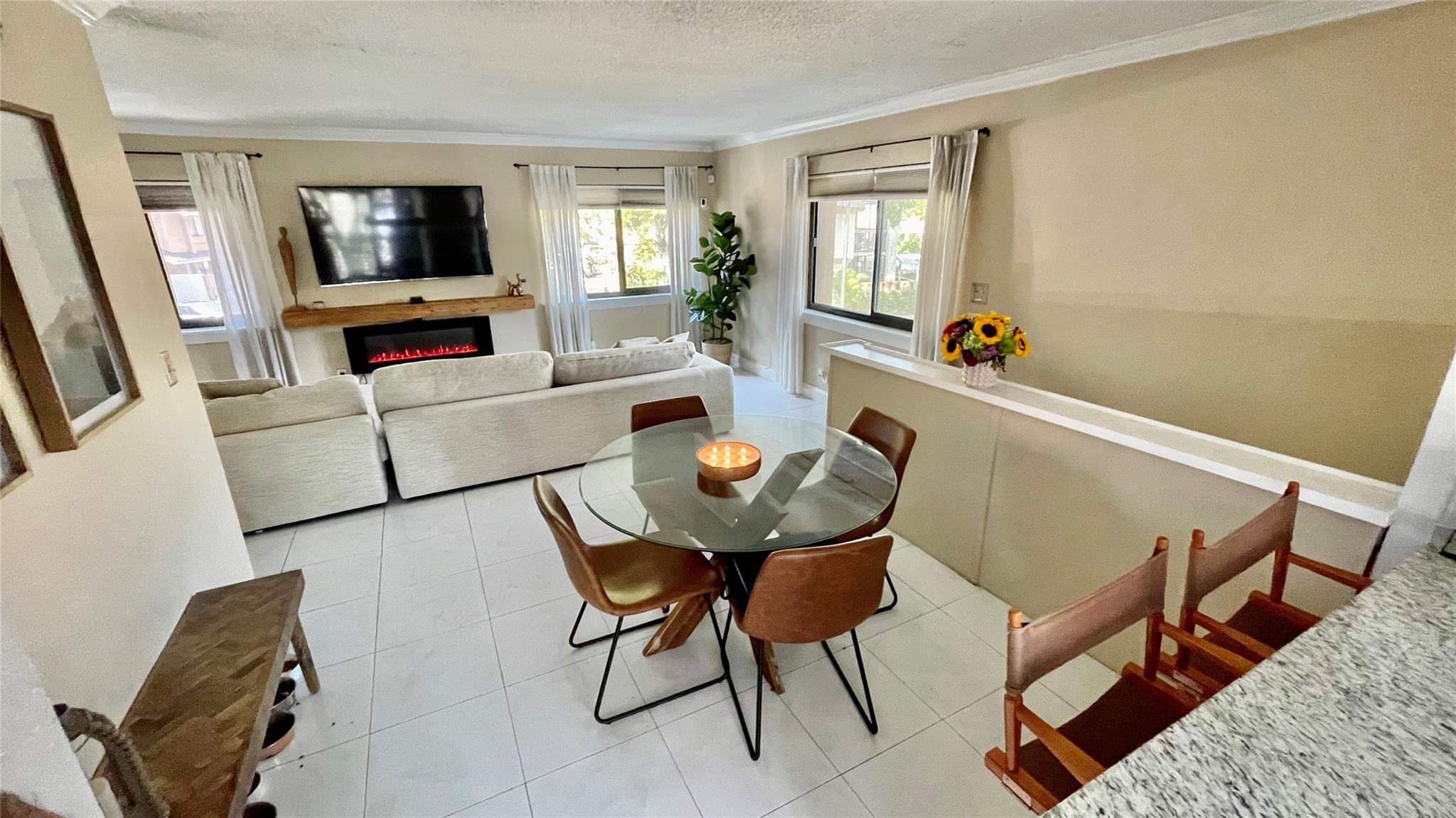 134 Wimbledon Lake Dr .