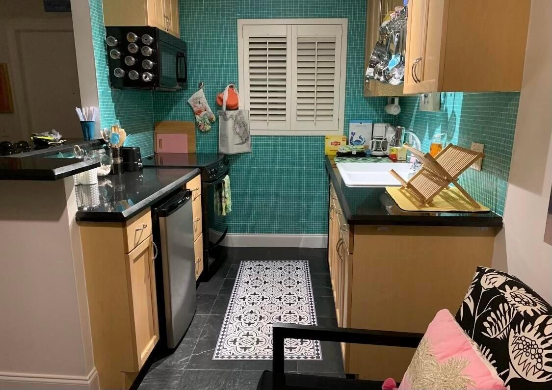 TOWNSITE APTS SEVENTEEN C - Residential Lease