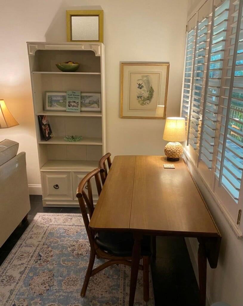 TOWNSITE APTS SEVENTEEN C - Residential Lease