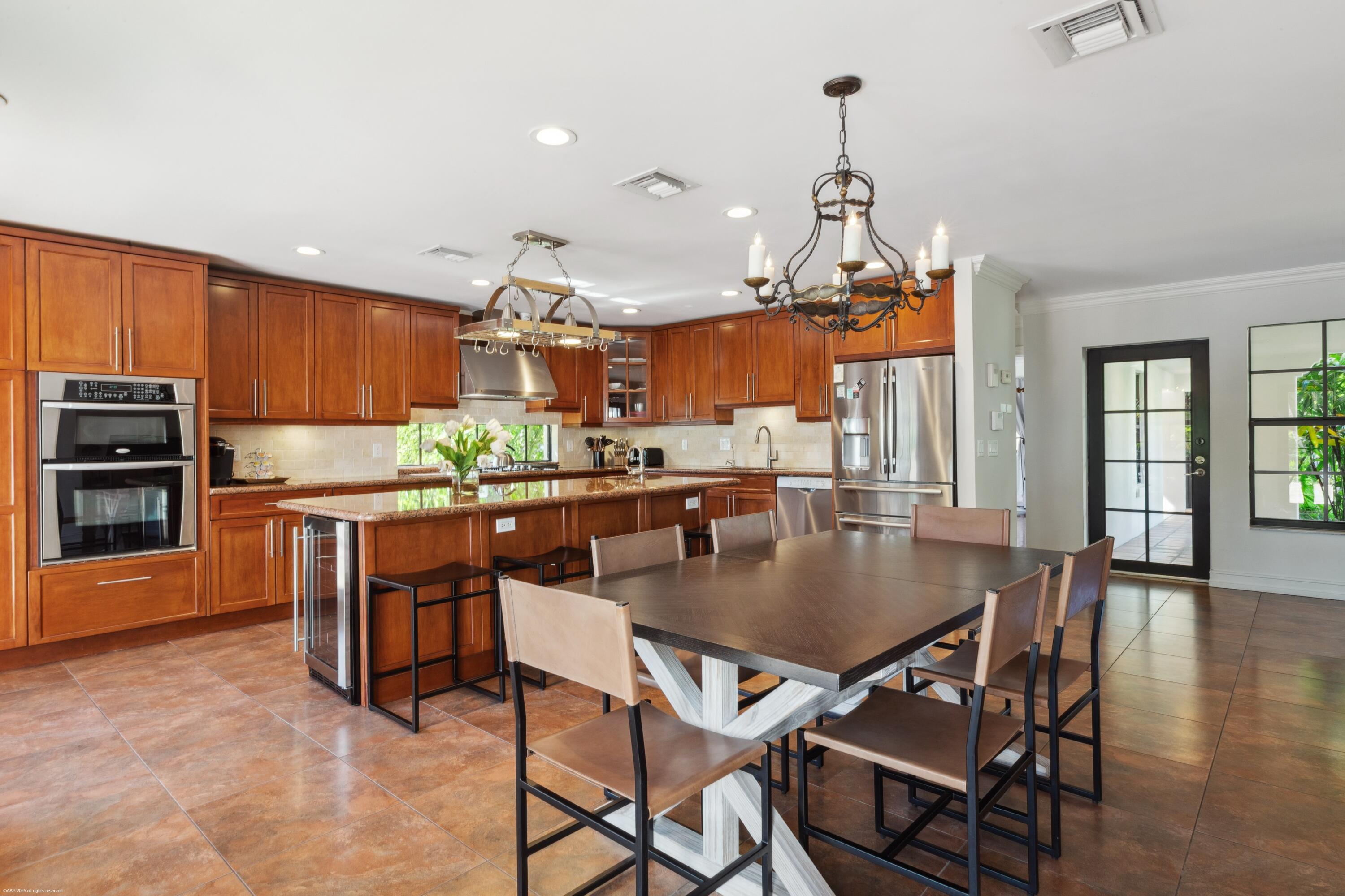 SADDLE TRAIL PARK OF WELLINGTON - Residential